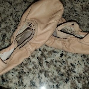 Ballet shoes